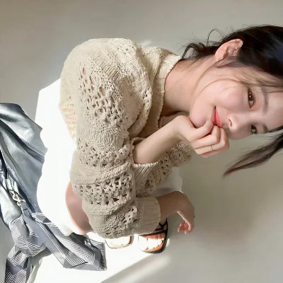 个性2025微信真人女生头像
