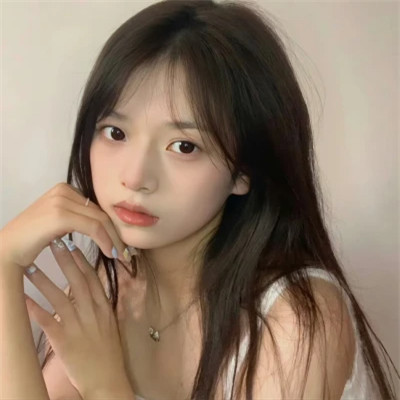 新款2025微信真人女生头像