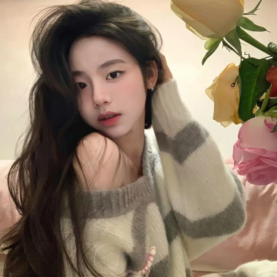 新款2025微信真人女生头像