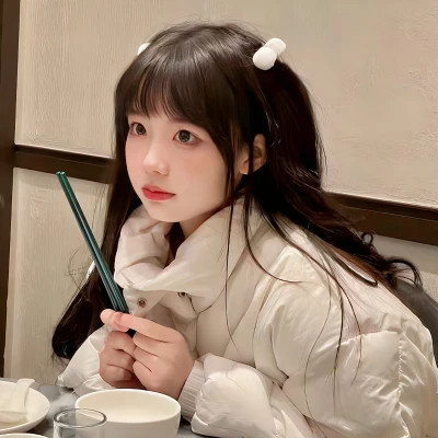 新款2025微信真人女生头像