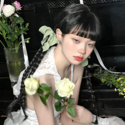 美丽独特2025微信真人女生头像