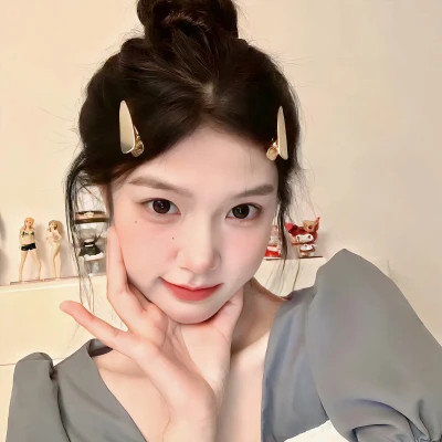 美丽独特2025微信真人女生头像