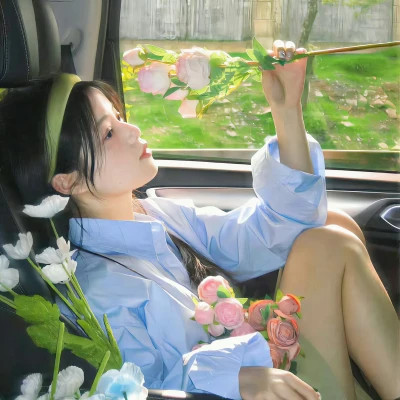 美丽独特2025微信真人女生头像