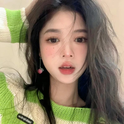 美丽独特2025微信真人女生头像