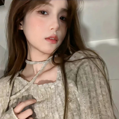 美丽独特2025微信真人女生头像