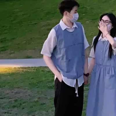 真人情侣头像图片