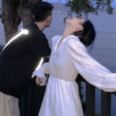 个性独一无二情侣头像一左一右