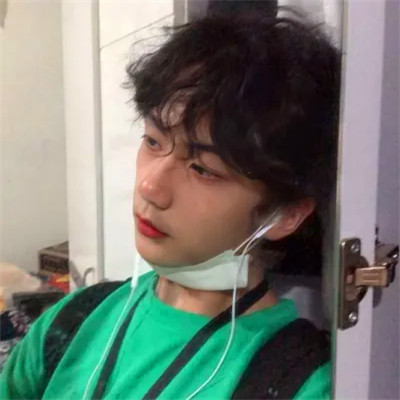 潮流2025男生头像图片