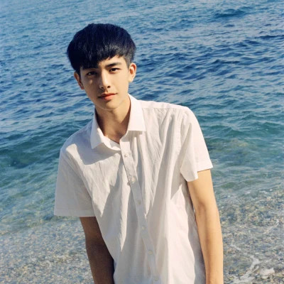 潮流2025男生头像图片