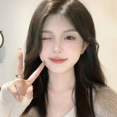 2025年女生头像图片精选