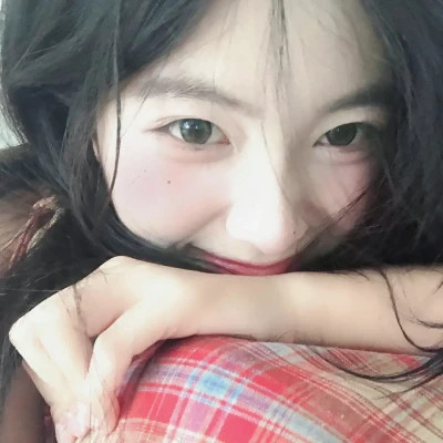 超级好看的2025年女生头像图片