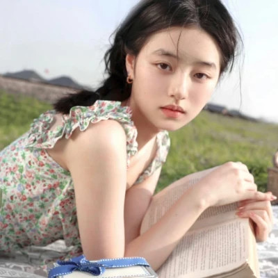 2025年女生头像图片大放送