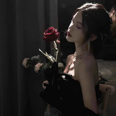 2025年女生头像图片大放送