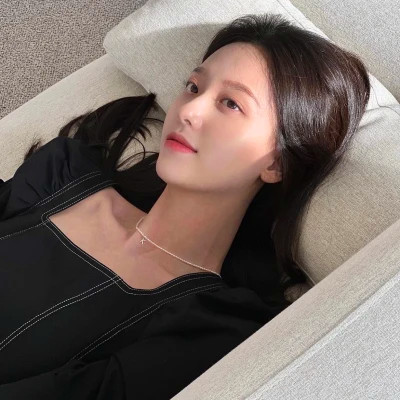 2025年女生头像图片