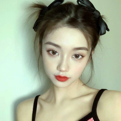 2025年女生头像图片