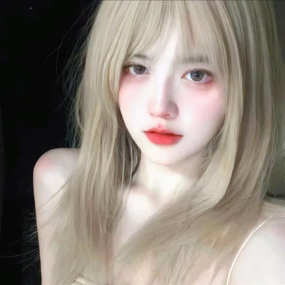 绝美2025年女生头像图片