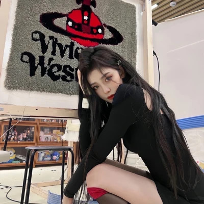 绝美2025年女生头像图片