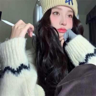 绝美2025年女生头像图片