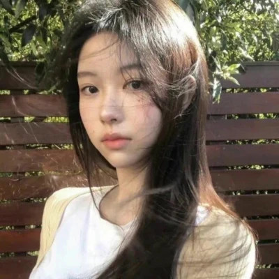 2025年女生头像图片