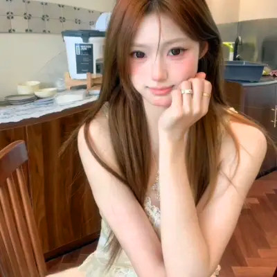 2025年女生头像图片精选