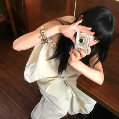 2025年流行女生头像高清大图