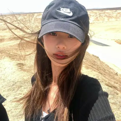 2025年流行女生头像高清大图