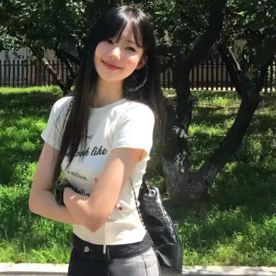 2025年女生头像火爆来袭