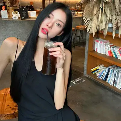 2025年女生头像火爆来袭