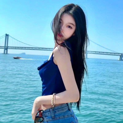 2025精选真人女生头像