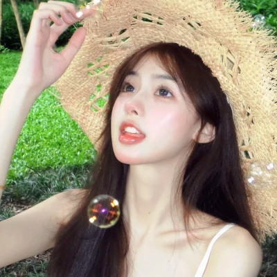 2025精选真人女生头像