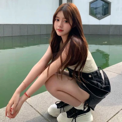 2025高清真人女生头像大放送