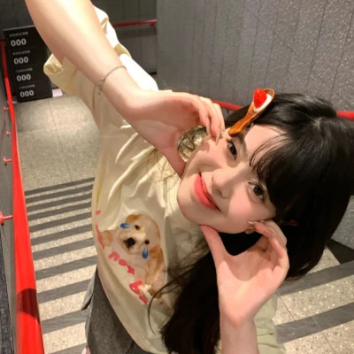 个性化2025真人女生头像