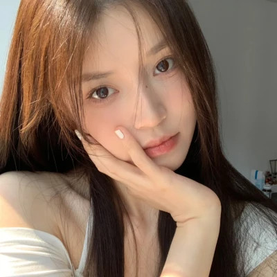 个性化2025真人女生头像
