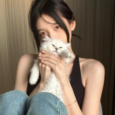 2025最新真人女生头像