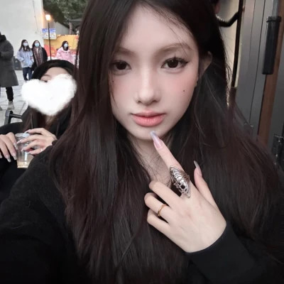 2025最新真人女生头像