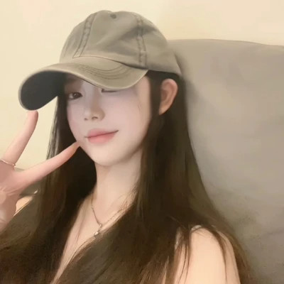 2025年最IN潮流个性女生头像图片