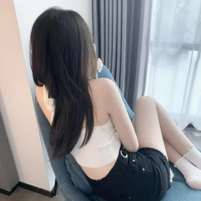 2025年最IN潮流个性女生头像图片