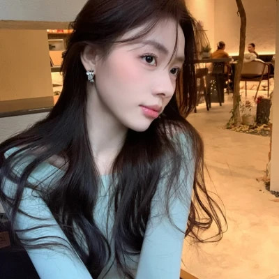 2025年超级美丽女生头像图片