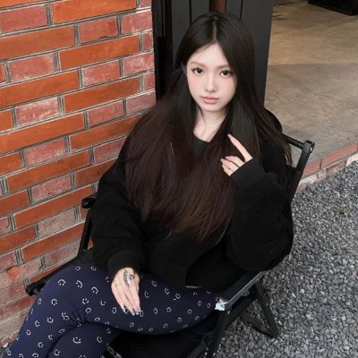 2025年新款热门女生头像