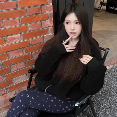 2025年新款热门女生头像