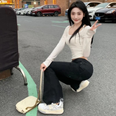 2025年高清绝美女生头像图片