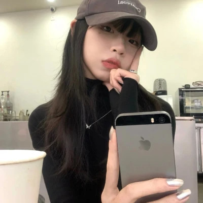 2025最新潮流女生头像