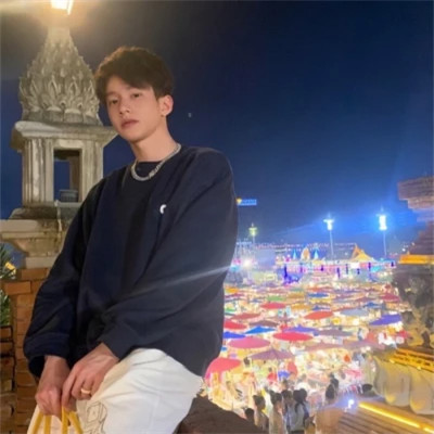 100+对最受欢迎的情侣头像