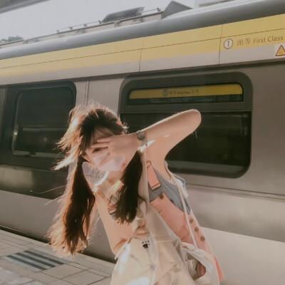 氛围感女头图片