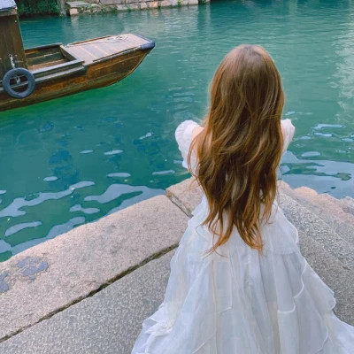 氛围感女头图片