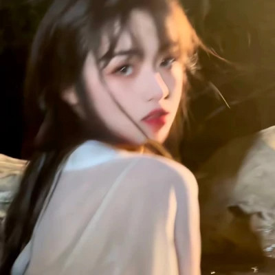 氛围感女头图片