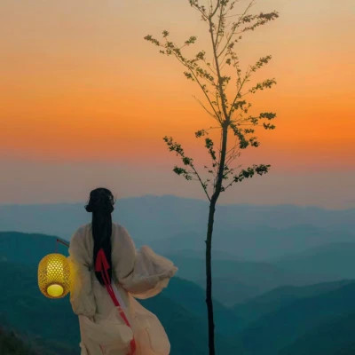 氛围感古风女生头像图片