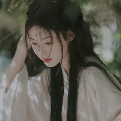氛围感古风女生头像图片