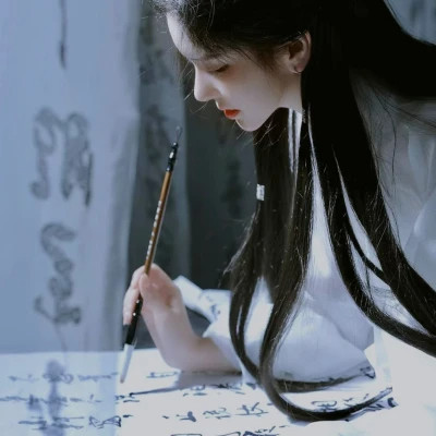 氛围感古风女生头像图片