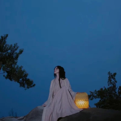 氛围感古风女生头像图片